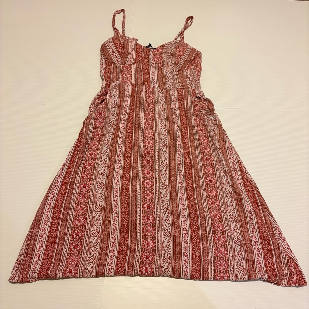 As U Wish Boho Midi Dress with Pockets Size L Rust Paisley